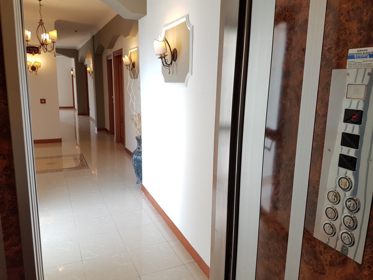 Hotel Joy Castel Volturno Kültér fotó