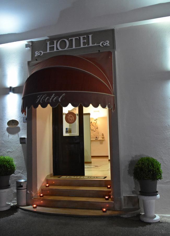 Hotel Joy Castel Volturno Kültér fotó