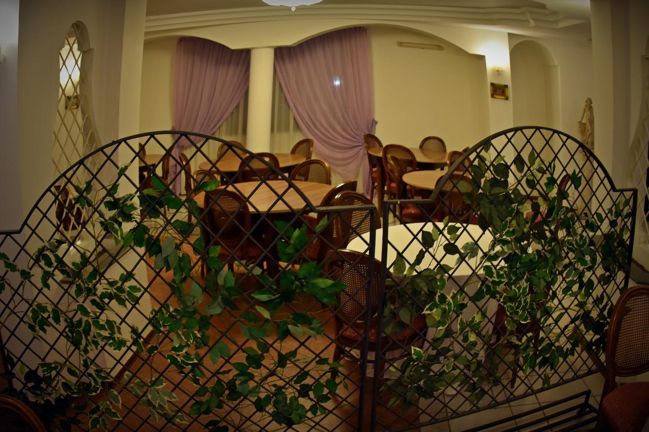 Hotel Joy Castel Volturno Kültér fotó