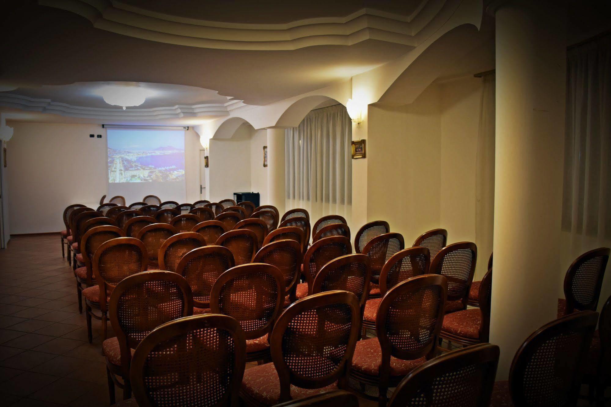 Hotel Joy Castel Volturno Kültér fotó