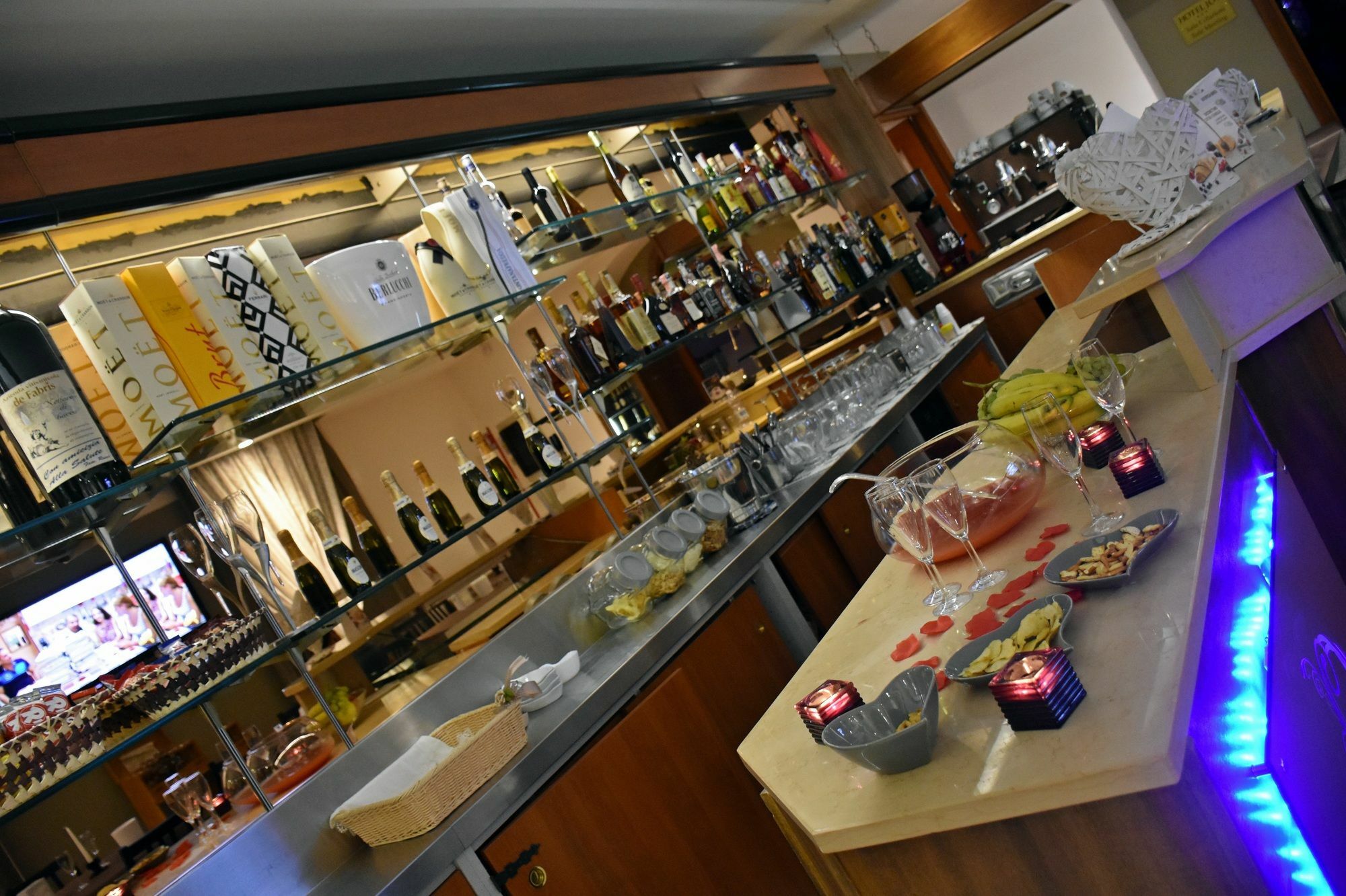 Hotel Joy Castel Volturno Kültér fotó